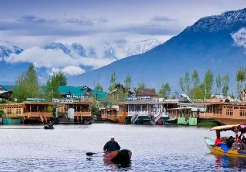 splendid-kashmir-tour-package-service-500x500-1